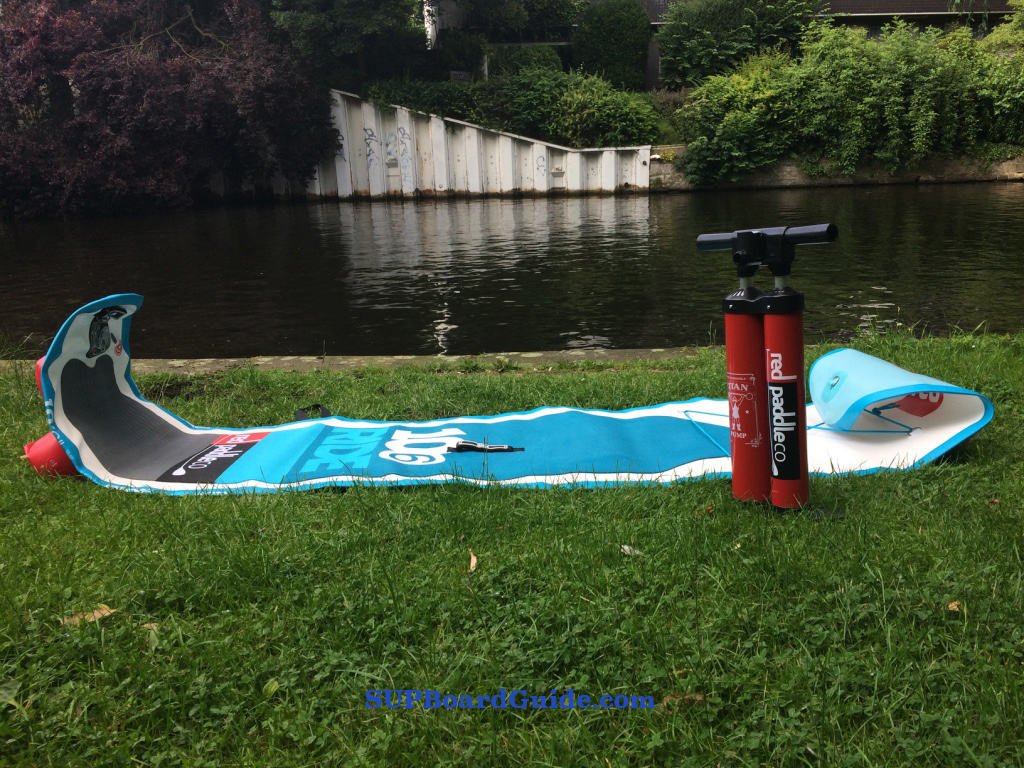 Inflating a paddle board