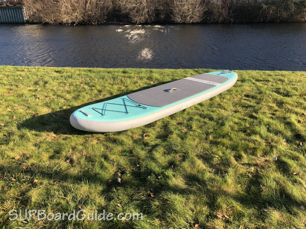 5 Cheap Inflatable Paddle Boards You Can Buy For 500 or Less