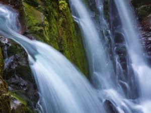 The Falls are a huge attraction in Olympic National Park. It has been a playground for amateur and professional photographers. In here you can see the magic of long exposure snapshots to full effect. 