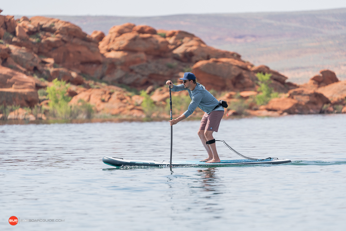 Honu Byron paddling left