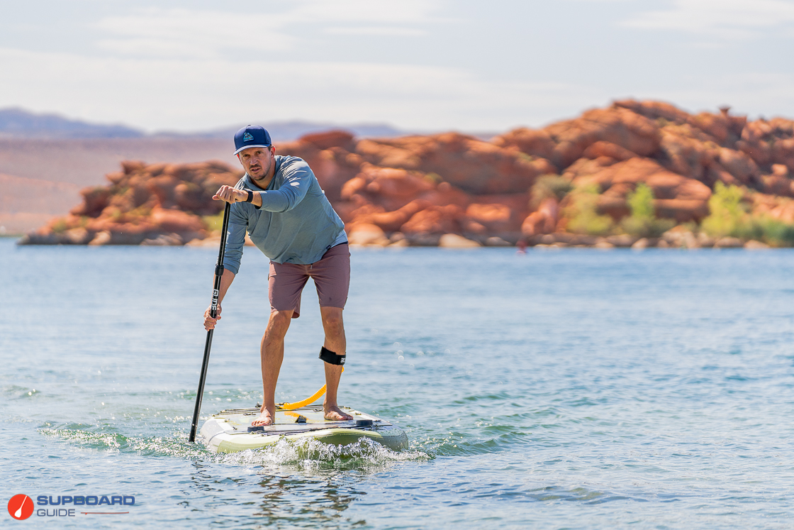 Glide O2 Angler 2.0 paddling in