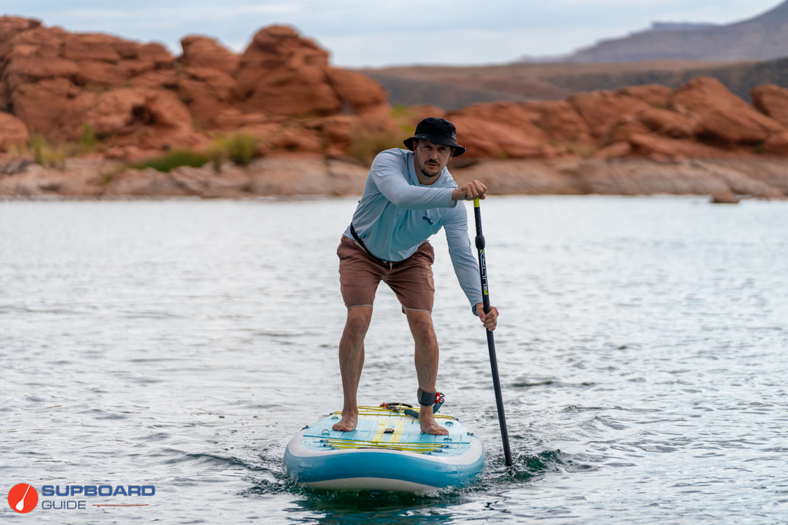Glide Ocean 10'6'' - action paddling in