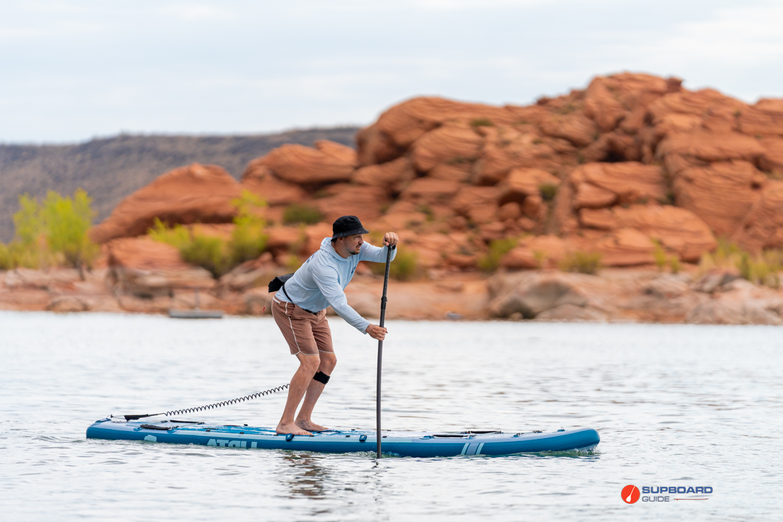Atoll Ourider 12' - action paddling