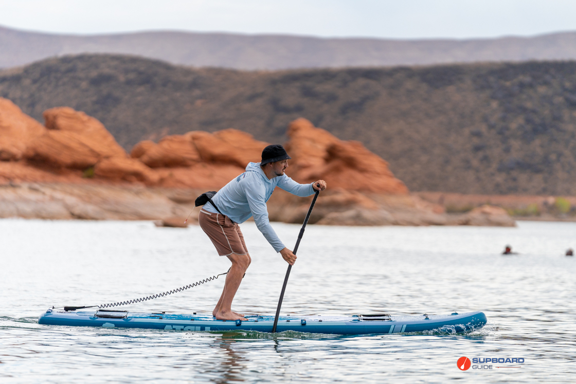Atoll Ourider 12' - action paddling