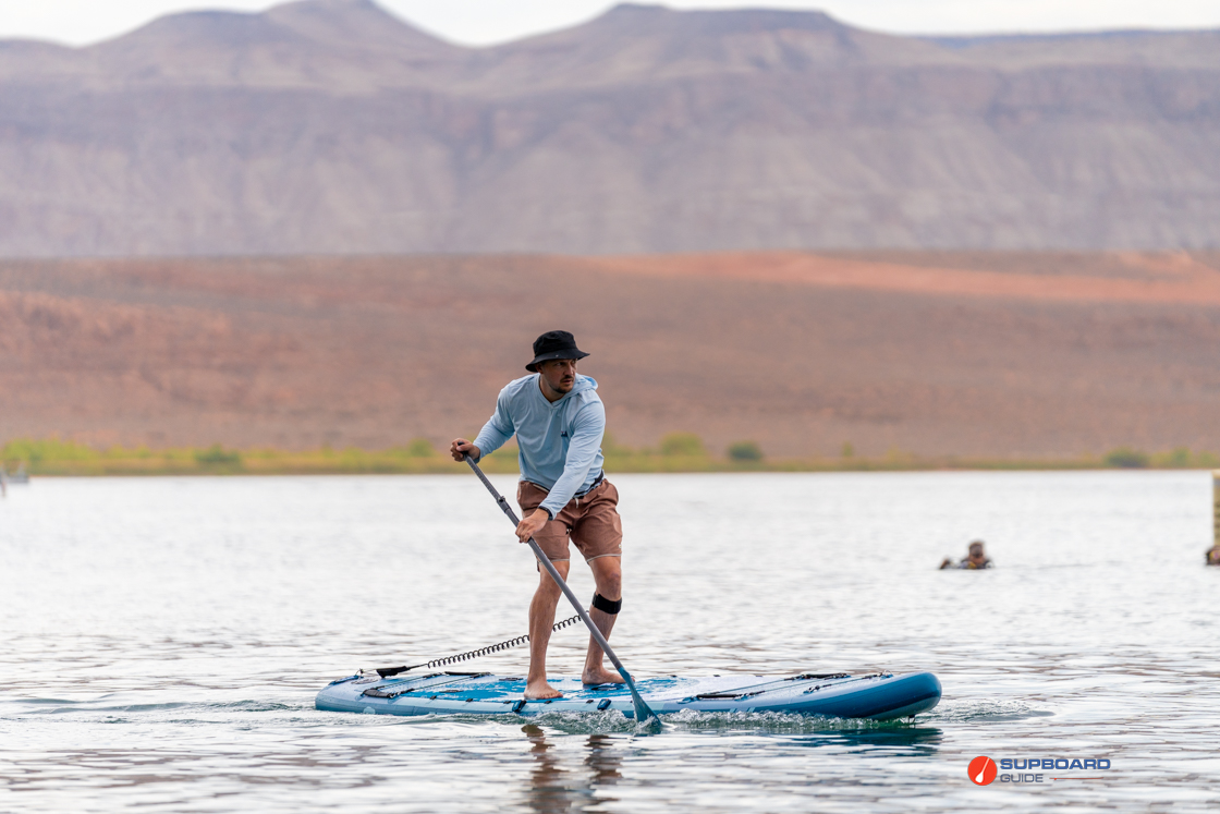 Atoll Ourider 12' - action turning